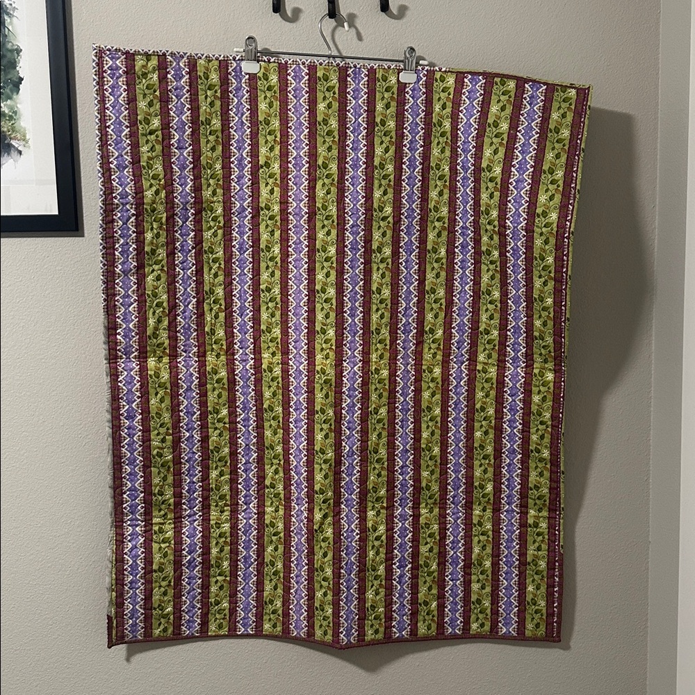 Large baby quilt ~ handmade bright vibrant colors
Approximately 41 x 34 inches - Picture 3 of 7